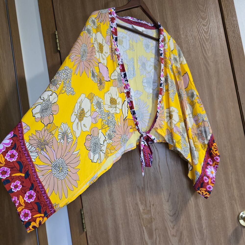 Anthropologie Floral Vibrant Cropped Tie Front Kimono - Picture 4 of 12